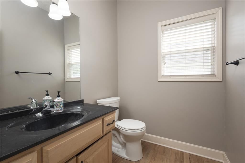 2412 SW Winterwood Court — photo 4