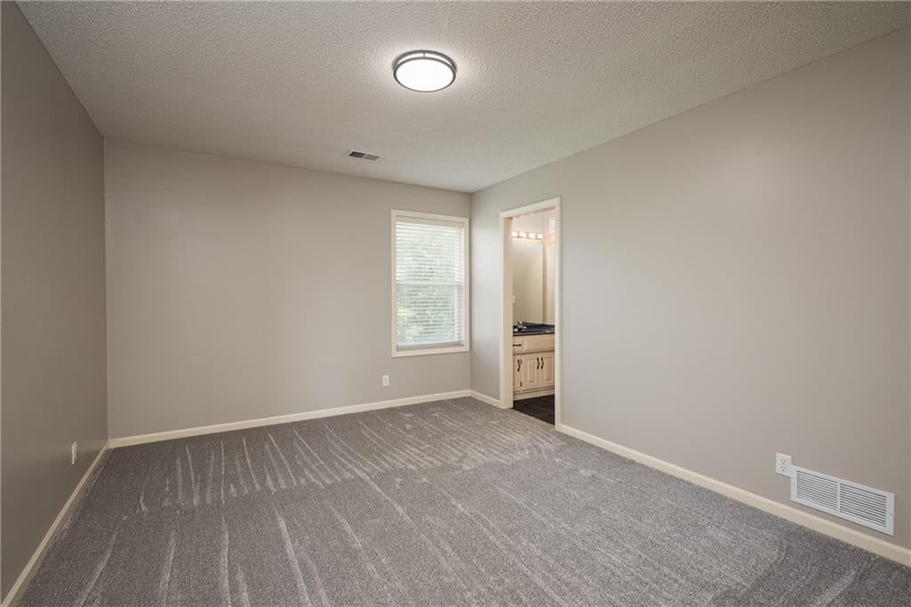 2412 SW Winterwood Court — photo 23
