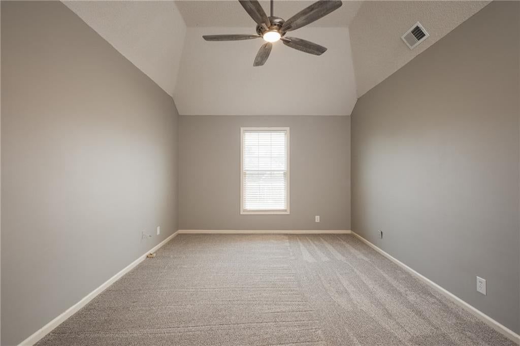 2412 SW Winterwood Court — photo 27