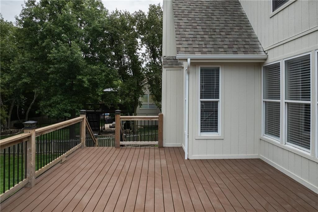 2412 SW Winterwood Court — photo 36