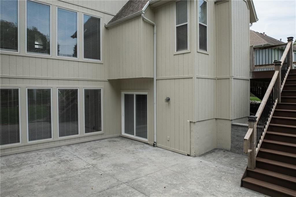 2412 SW Winterwood Court — photo 38