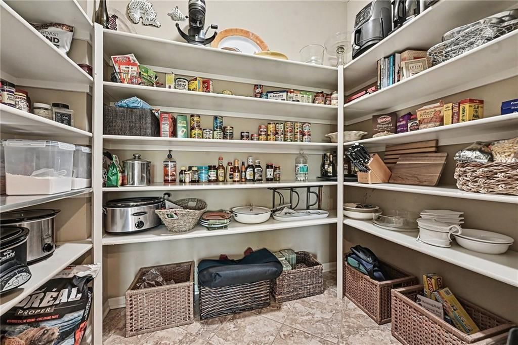 Photo 32 of 63 - 4808 NE. 137th Street, Smithville, MO 64089