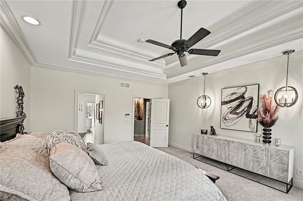 Photo 34 of 63 - 4808 NE. 137th Street, Smithville, MO 64089