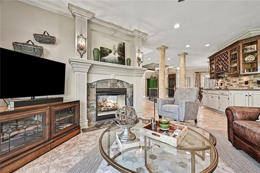 Photo 26 of 63 - 4808 NE. 137th Street, Smithville, MO 64089