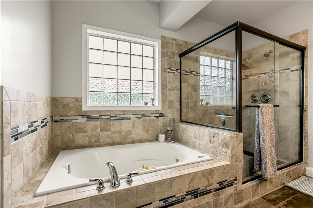 Photo 16 of 37, 7514 S Buckner Tarsney Road, Grain Valley, MO 64029