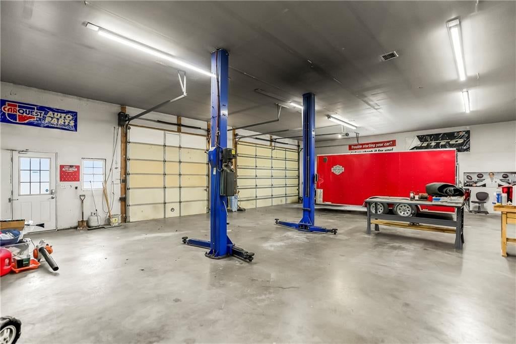 Photo 36 of 37, 7514 S Buckner Tarsney Road, Grain Valley, MO 64029