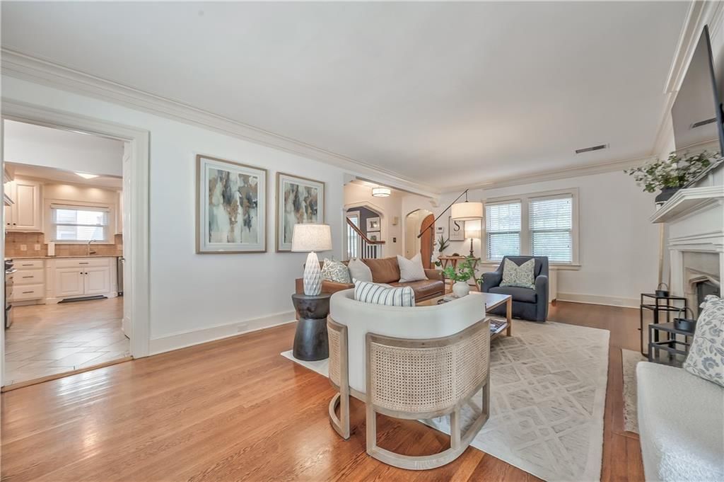 417 W 70th Street — photo 10