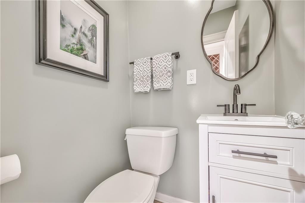 417 W 70th Street — photo 22