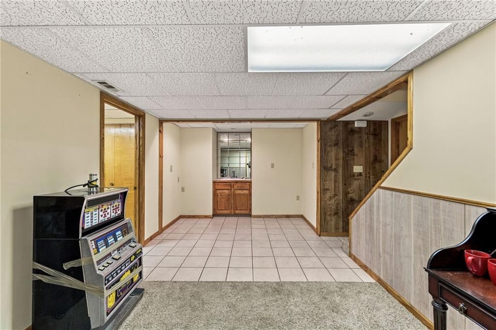 402 E 16th Street Circle — photo 39