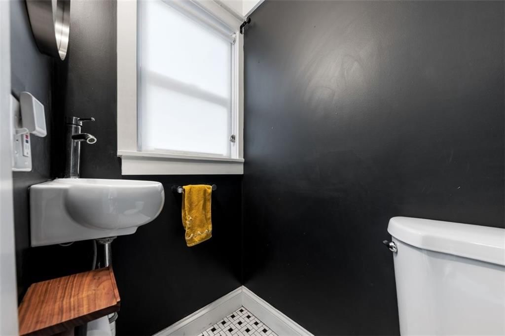 328 N Chelsea Avenue — photo 14