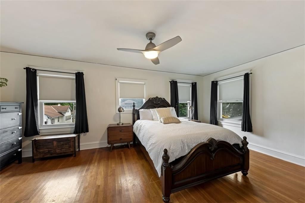 328 N Chelsea Avenue — photo 16