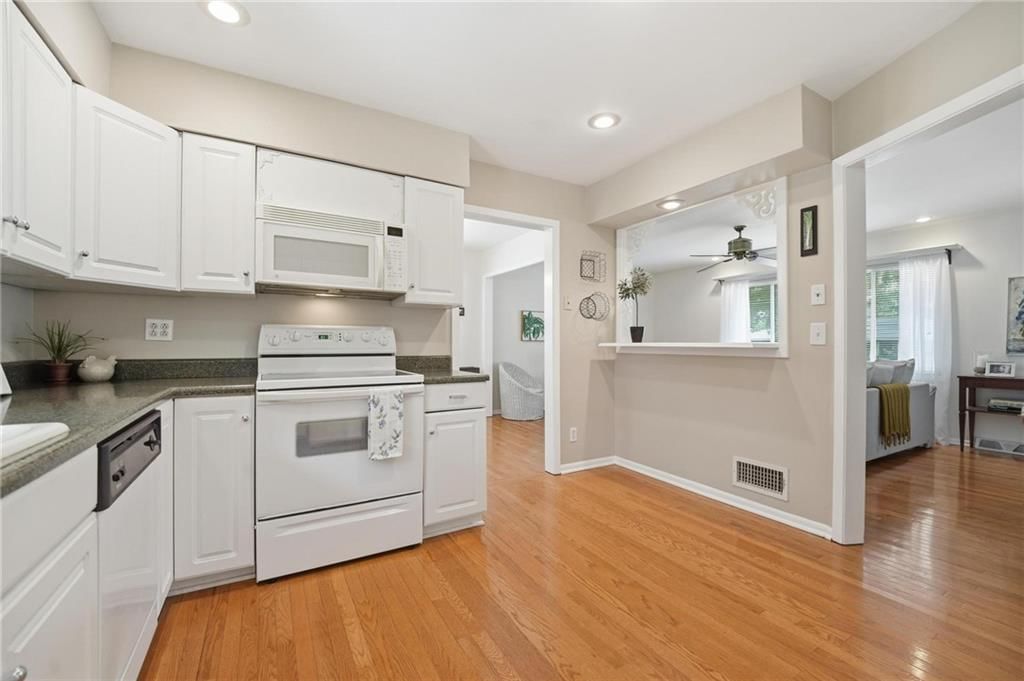 4214 E 113th Terrace — photo 14