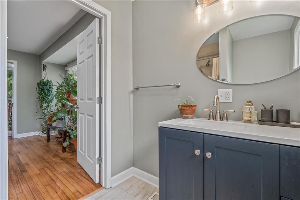 4008 S Benton Avenue — photo 22