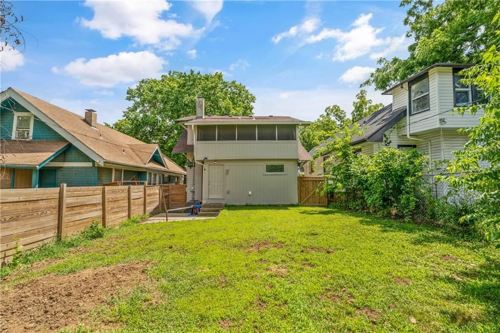 4008 S Benton Avenue — photo 32