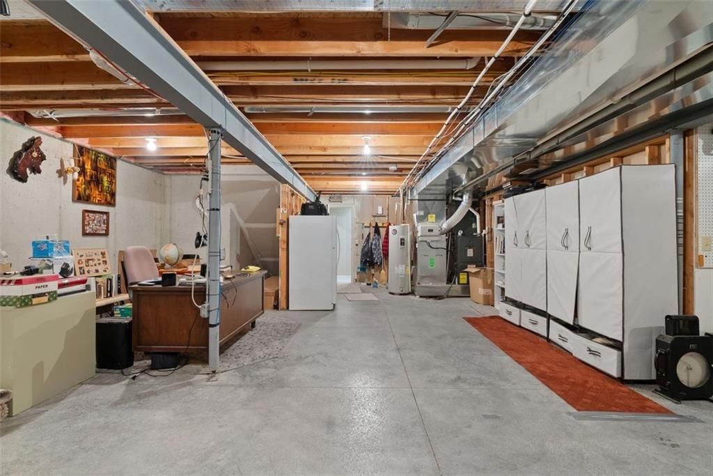 3355 S Wood Avenue — photo 35