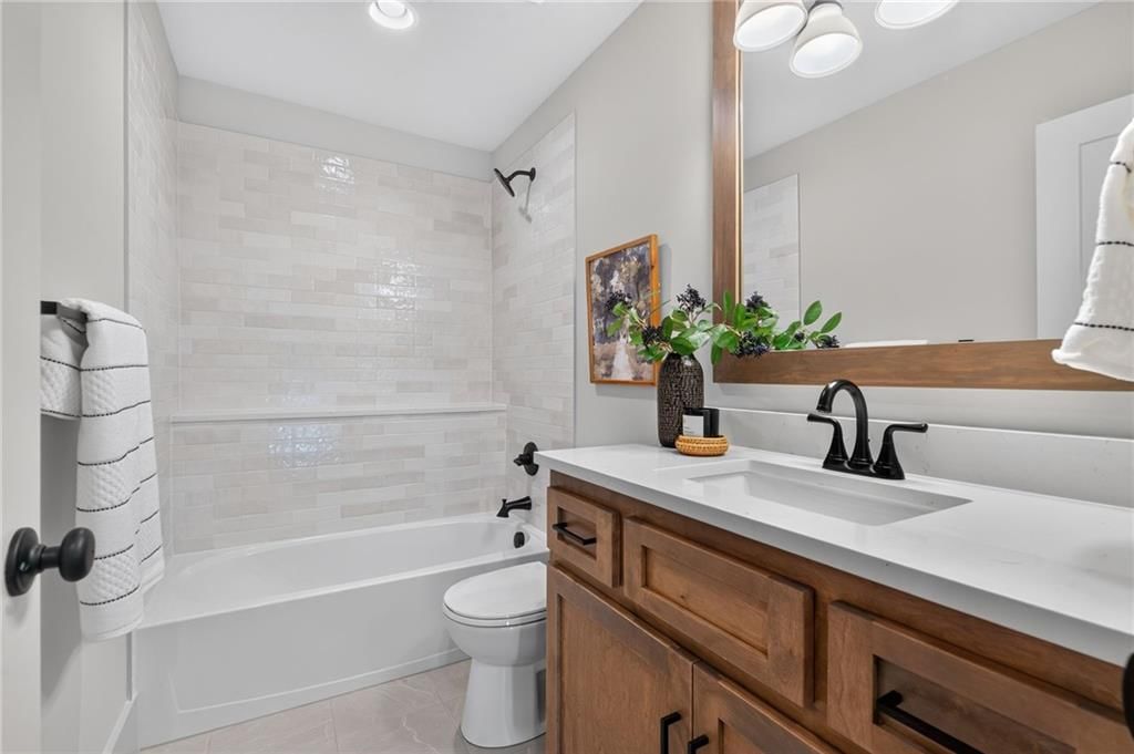 2511 Forest Avenue — photo 31