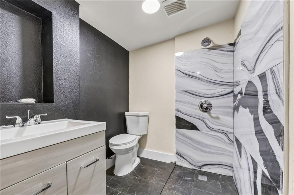 435 Ford Avenue — photo 15