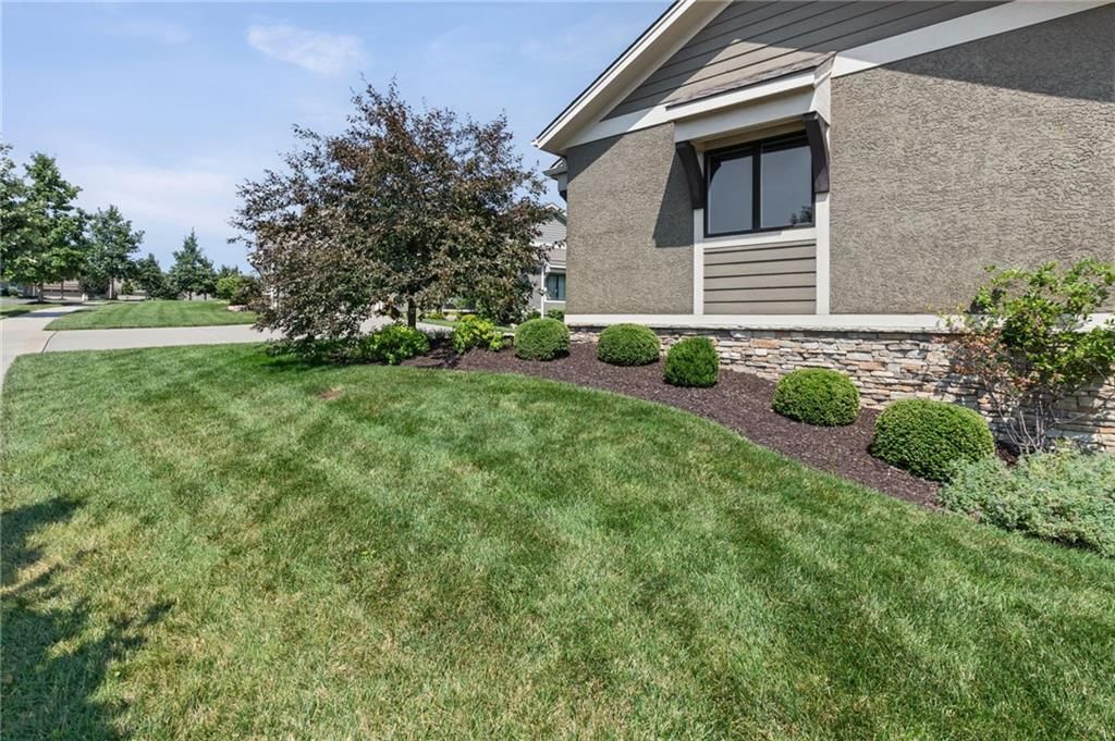 11551 S Waterford Drive — photo 46