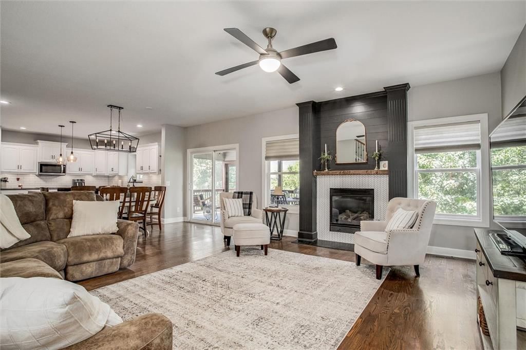 10208 N Farley Avenue — photo 3