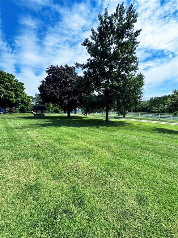 Photo 35 of 44 - 22217 S Victory Road, Spring Hill, KS 66083