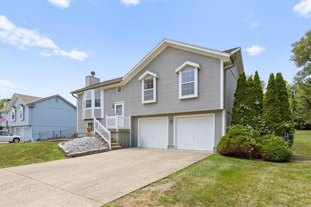 16008 Terry Avenue — photo 3
