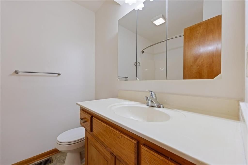 16008 Terry Avenue — photo 16