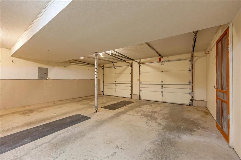 16008 Terry Avenue — photo 23