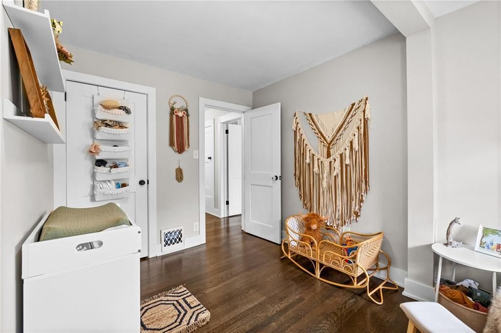 414 W 61st Street — photo 25