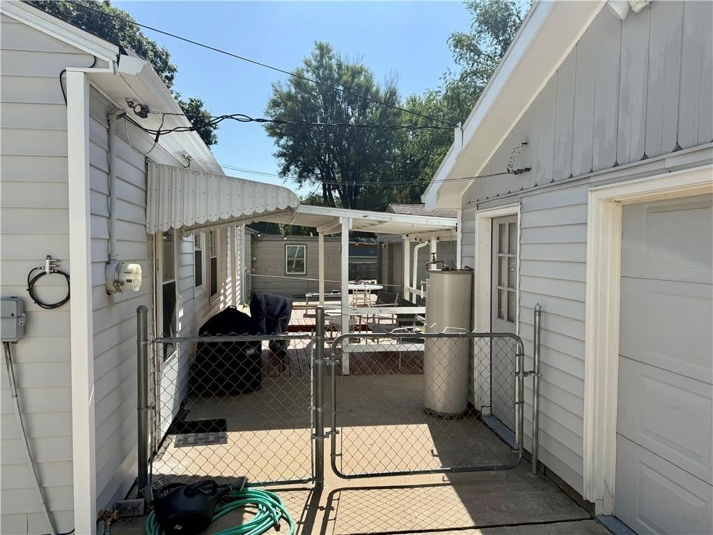 3420 Jackson Street — photo 19