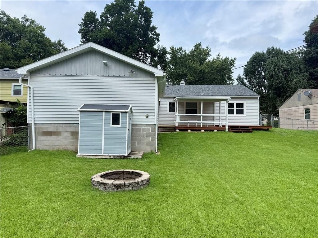 3420 Jackson Street — photo 32