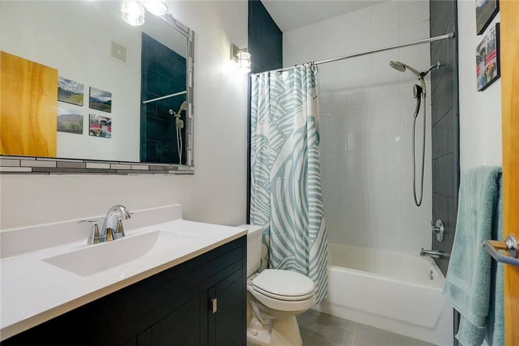 3001 Gillham Road — photo 9