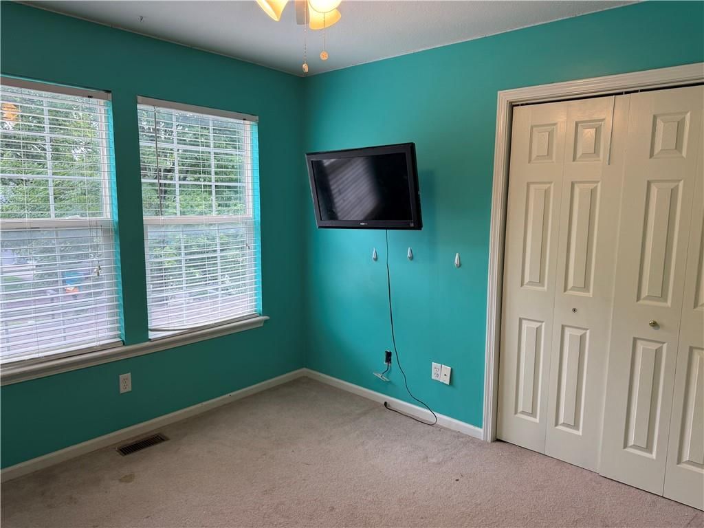 205 N Madison Street — photo 10