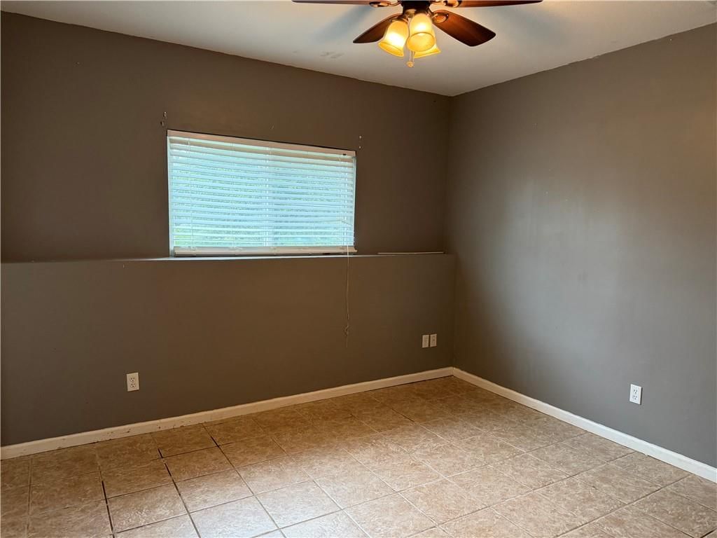 205 N Madison Street — photo 18