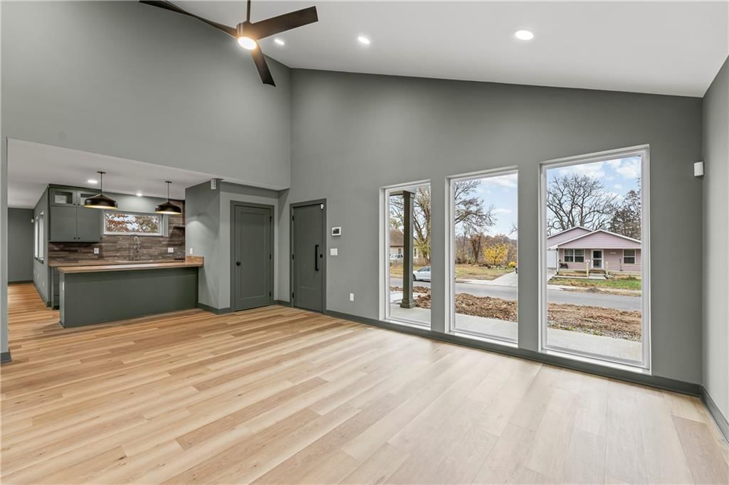 2522 Cissna Street — photo 5