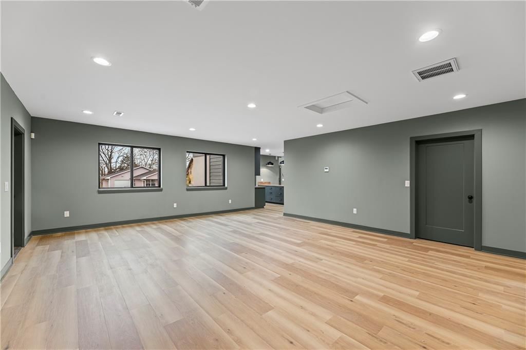 2522 Cissna Street — photo 14