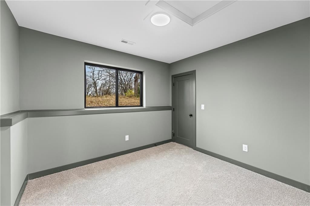 2522 Cissna Street — photo 18