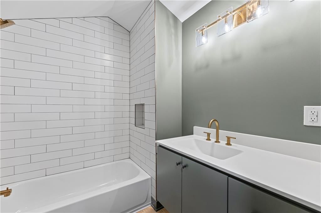 2522 Cissna Street — photo 23