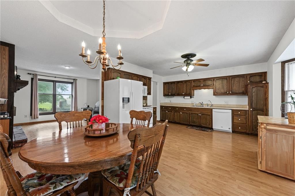407 Sellers Place — photo 11