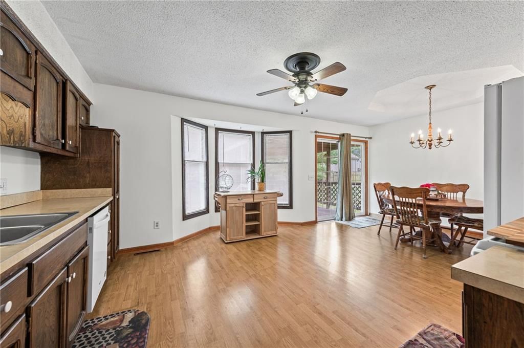 407 Sellers Place — photo 15