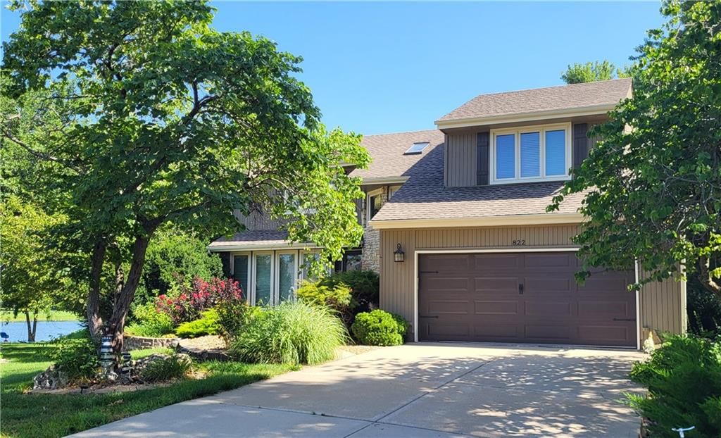 822 SW Lighthouse Point — photo 1