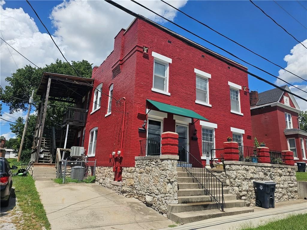 2312 E 13th Street — photo 1
