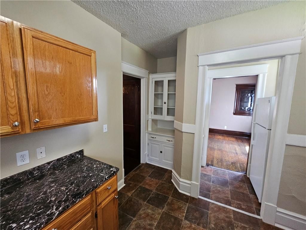 2312 E 13th Street — photo 16