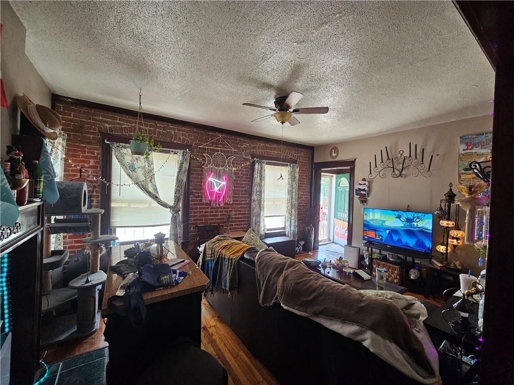 2312 E 13th Street — photo 37