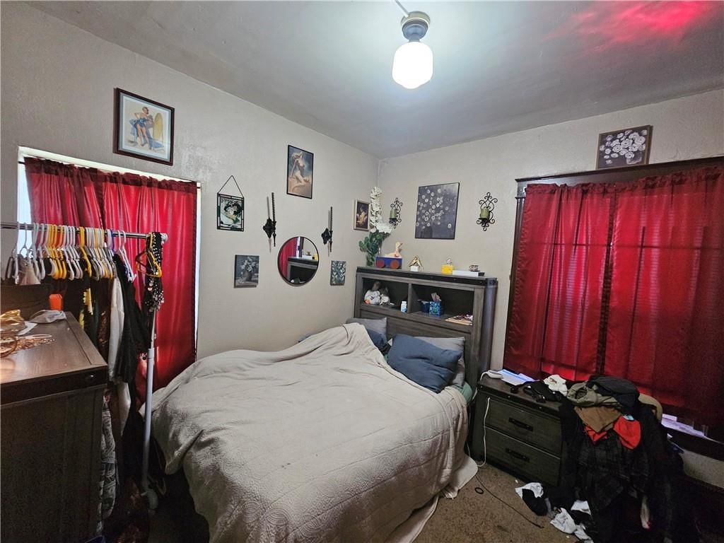 2312 E 13th Street — photo 38
