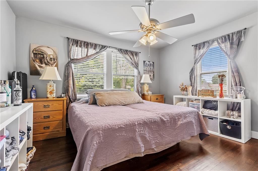Photo 18 of 38 - 7108 N Kranz Road, Gladstone, MO 64118
