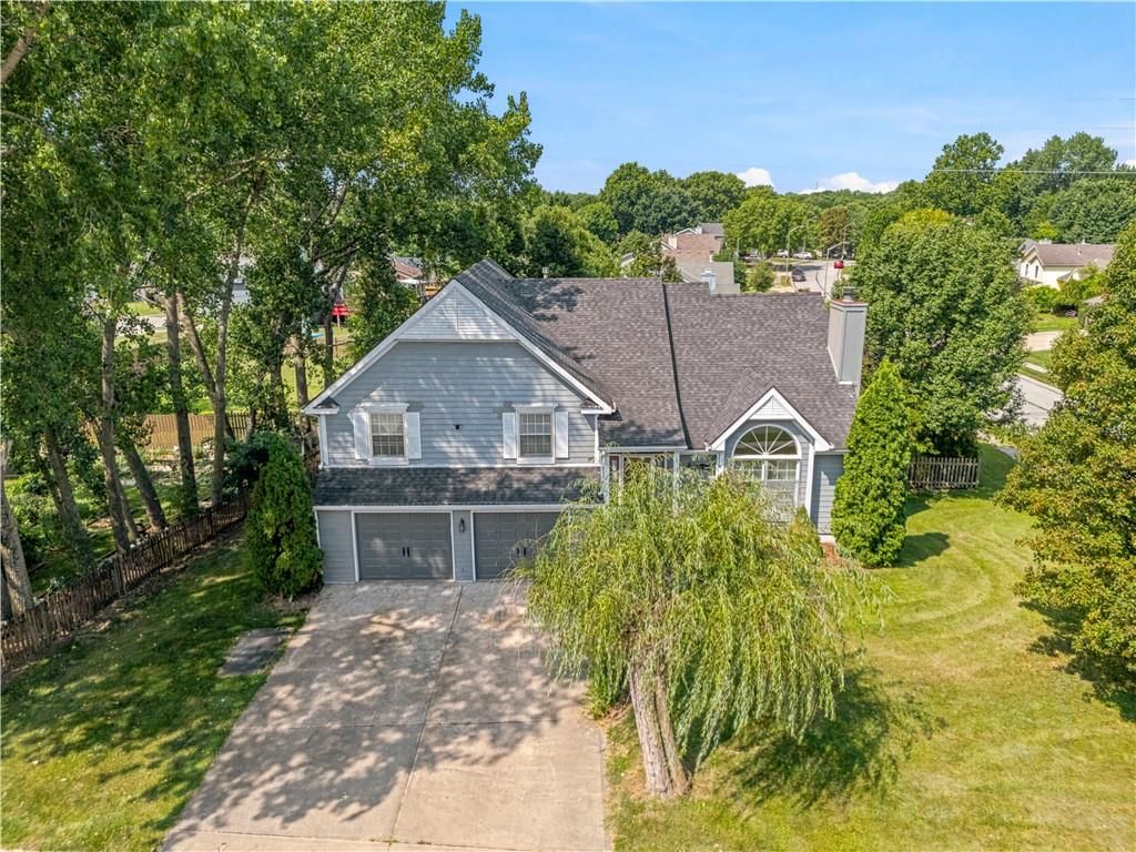 10126 N Highland Terrace — photo 4
