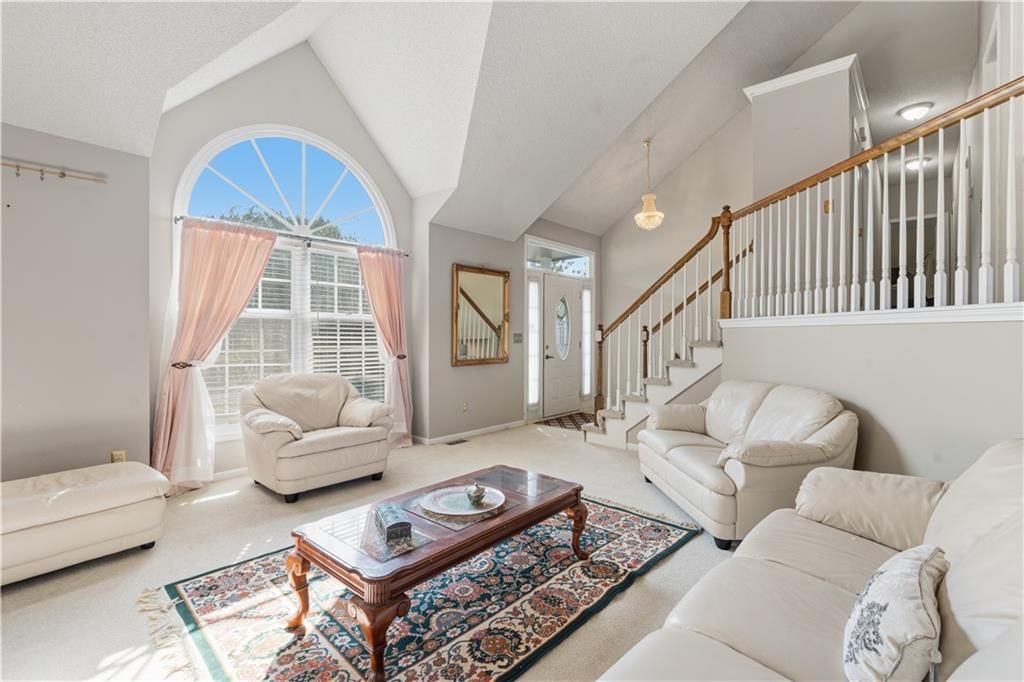 10126 N Highland Terrace — photo 9