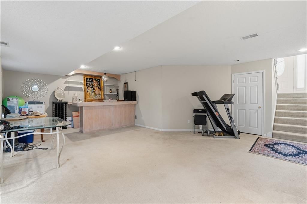 10126 N Highland Terrace — photo 23