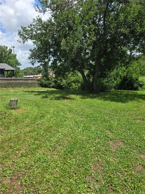 3122 Myrtle Avenue — photo 6