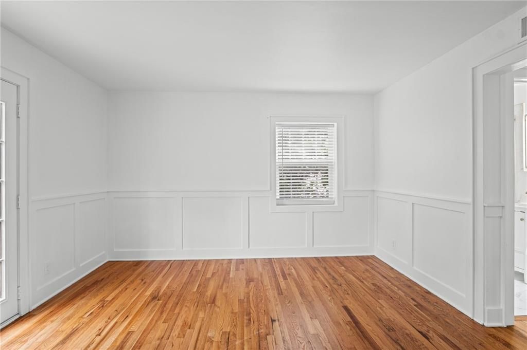 1207 W 45th Street — photo 7